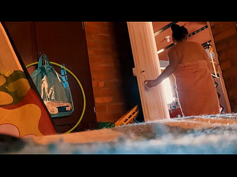 ❤️ My uncle follows me into the shower, he fucks me while I take a shower. Porno at en-gb.kassa-standupbar.ru